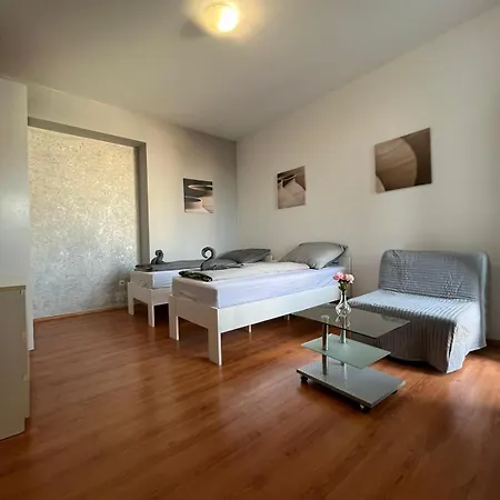 4 Plaza * Bratislava