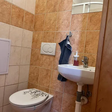 4 Plaza Apartman *