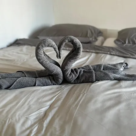 4 Plaza Apartman